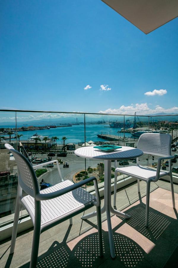 Manzoni 46 - Ospitalità siciliana Acomodação com café da manhã Milazzo Exterior foto